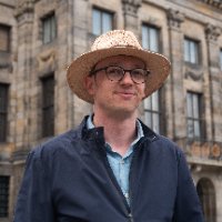 Jan, your host and tour guide, on the Dam square